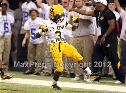 Thumbnail 1 in U.S. Army All-American Bowl  photogallery.