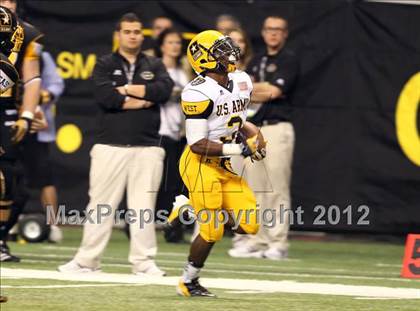 Thumbnail 1 in U.S. Army All-American Bowl  photogallery.