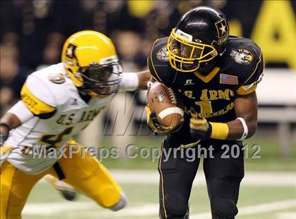Thumbnail 1 in U.S. Army All-American Bowl  photogallery.