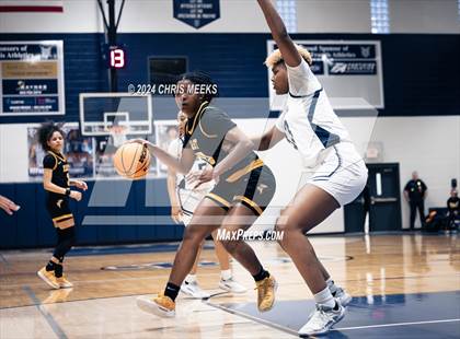 Thumbnail 3 in East Laurens @ St. Francis (GHSA A Division-1 Quarterfinal) photogallery.