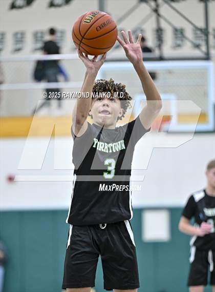 Thumbnail 3 in Yorktown @ Pendleton Heights photogallery.