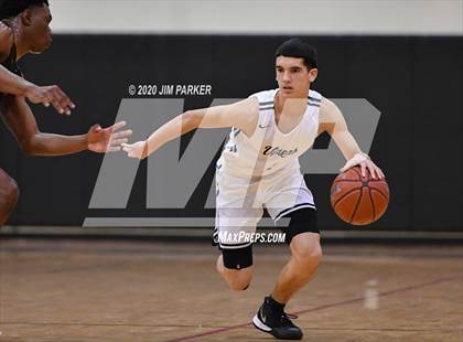 Thumbnail 2 in Round Rock Westwood @ Vandegrift photogallery.