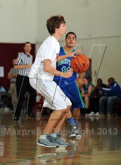 Thumbnail 3 in Pacifica Christian vs. Canyon Crest Academy (MaxPreps Holiday Classic) photogallery.