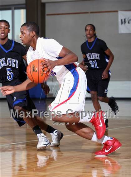 Thumbnail 3 in Dekaney vs Duncanville (McDonald's Texas Invitational) photogallery.
