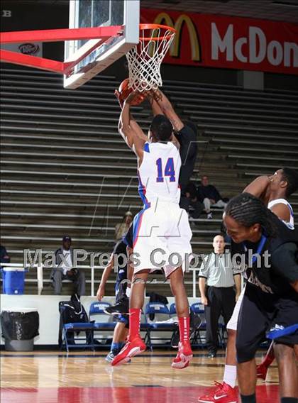 Thumbnail 3 in Dekaney vs Duncanville (McDonald's Texas Invitational) photogallery.