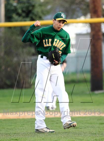 Thumbnail 1 in Elk Grove @ Rolling Meadows photogallery.