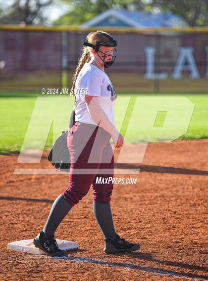 Thumbnail 2 in Iola vs Somerville photogallery.