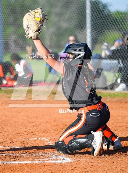 Thumbnail 3 in Iola vs Somerville photogallery.