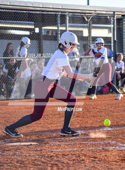 Thumbnail 3 in Iola vs Somerville photogallery.