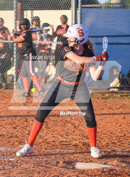 Thumbnail 3 in Iola vs Somerville photogallery.