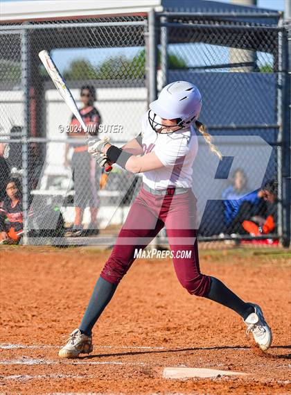 Thumbnail 2 in Iola vs Somerville photogallery.