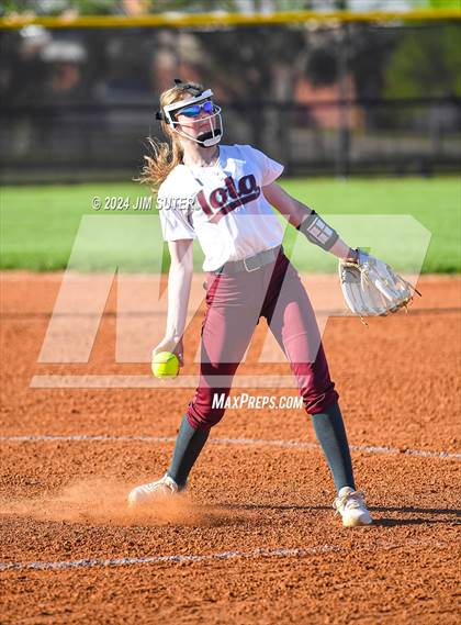 Thumbnail 3 in Iola vs Somerville photogallery.
