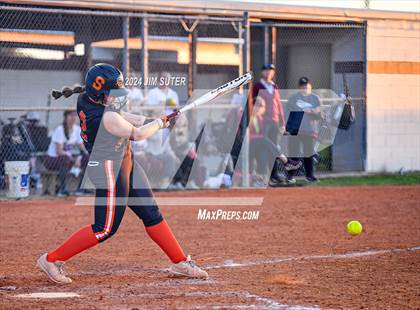 Thumbnail 2 in Iola vs Somerville photogallery.