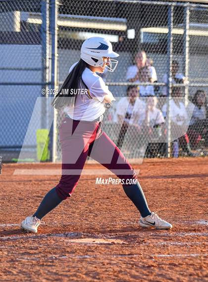 Thumbnail 1 in Iola vs Somerville photogallery.