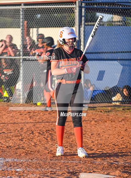 Thumbnail 2 in Iola vs Somerville photogallery.