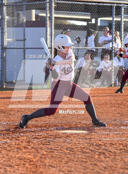 Thumbnail 1 in Iola vs Somerville photogallery.