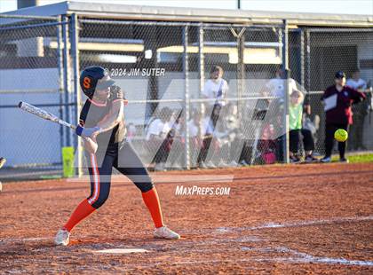 Thumbnail 2 in Iola vs Somerville photogallery.