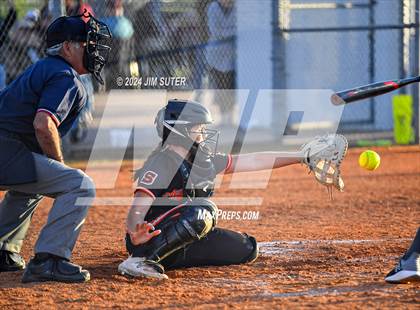 Thumbnail 2 in Iola vs Somerville photogallery.