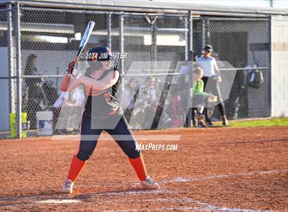 Thumbnail 2 in Iola vs Somerville photogallery.