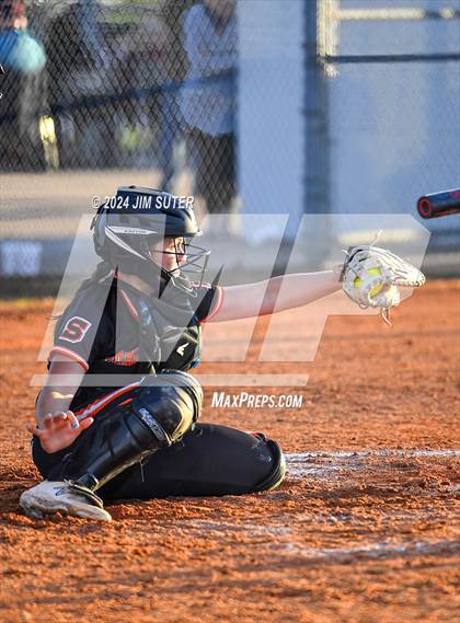 Thumbnail 3 in Iola vs Somerville photogallery.