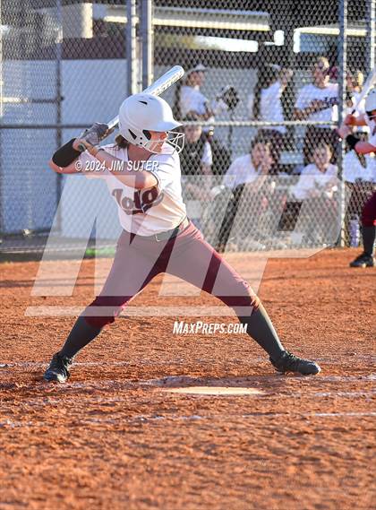 Thumbnail 3 in Iola vs Somerville photogallery.