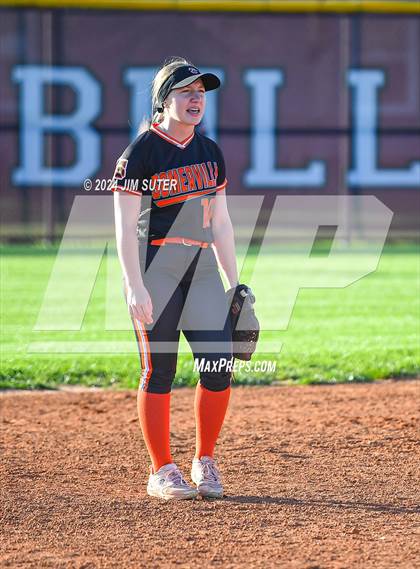 Thumbnail 1 in Iola vs Somerville photogallery.