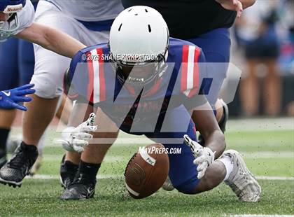 Thumbnail 3 in Quinlin Ford Vs Life Waxahachie(Varsity Scrimmage) photogallery.