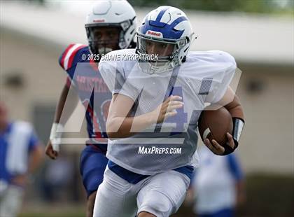 Thumbnail 1 in Quinlin Ford Vs Life Waxahachie(Varsity Scrimmage) photogallery.