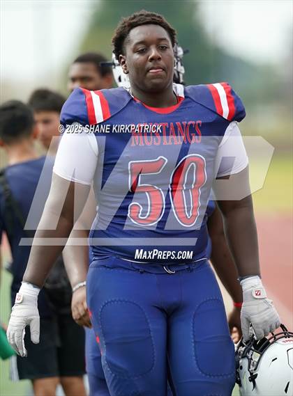 Thumbnail 3 in Quinlin Ford Vs Life Waxahachie(Varsity Scrimmage) photogallery.
