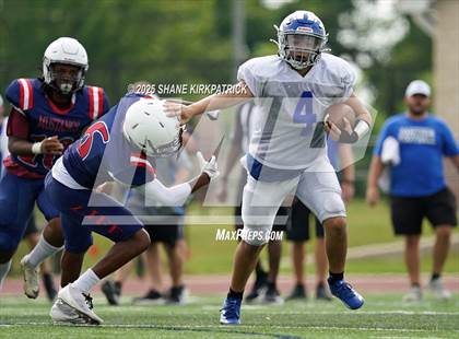 Thumbnail 1 in Quinlin Ford Vs Life Waxahachie(Varsity Scrimmage) photogallery.