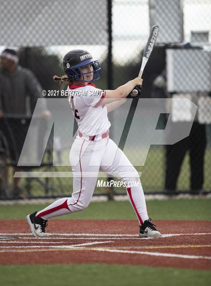 Thumbnail 3 in Niagara Falls @ Clarence (NYSPHSAA Section 6 Class AA Semifinal) photogallery.