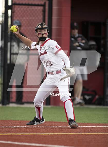 Thumbnail 3 in Niagara Falls @ Clarence (NYSPHSAA Section 6 Class AA Semifinal) photogallery.