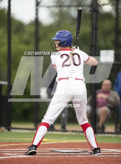 Thumbnail 2 in Niagara Falls @ Clarence (NYSPHSAA Section 6 Class AA Semifinal) photogallery.