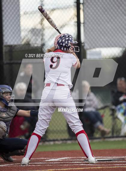 Thumbnail 1 in Niagara Falls @ Clarence (NYSPHSAA Section 6 Class AA Semifinal) photogallery.
