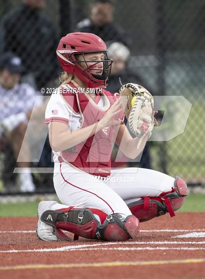 Thumbnail 2 in Niagara Falls @ Clarence (NYSPHSAA Section 6 Class AA Semifinal) photogallery.