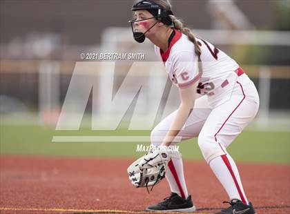 Thumbnail 3 in Niagara Falls @ Clarence (NYSPHSAA Section 6 Class AA Semifinal) photogallery.