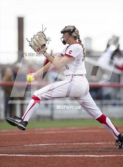 Thumbnail 1 in Niagara Falls @ Clarence (NYSPHSAA Section 6 Class AA Semifinal) photogallery.