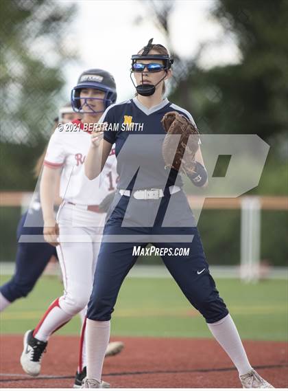 Thumbnail 1 in Niagara Falls @ Clarence (NYSPHSAA Section 6 Class AA Semifinal) photogallery.