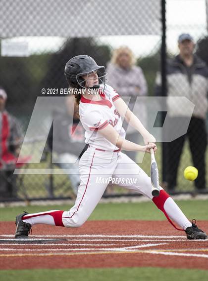 Thumbnail 3 in Niagara Falls @ Clarence (NYSPHSAA Section 6 Class AA Semifinal) photogallery.