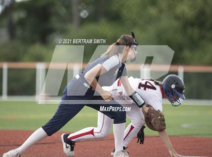 Thumbnail 2 in Niagara Falls @ Clarence (NYSPHSAA Section 6 Class AA Semifinal) photogallery.