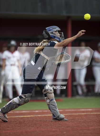 Thumbnail 3 in Niagara Falls @ Clarence (NYSPHSAA Section 6 Class AA Semifinal) photogallery.