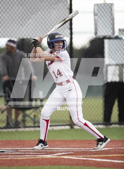 Thumbnail 2 in Niagara Falls @ Clarence (NYSPHSAA Section 6 Class AA Semifinal) photogallery.