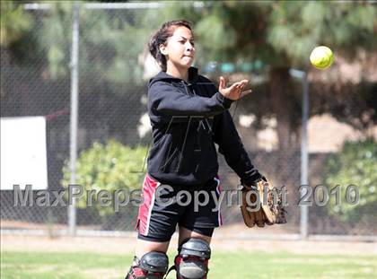 Thumbnail 3 in Glendale @ Burbank photogallery.