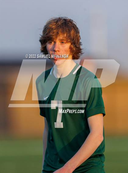 Thumbnail 3 in Gretna vs. Bryan photogallery.