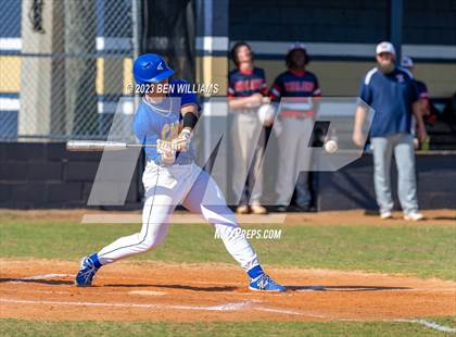 Thumbnail 2 in Chipley vs Malone (FHSAA 1A District 3 Semifinal) photogallery.