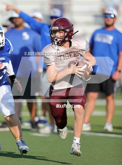 Thumbnail 2 in New Braunfels @ Dripping Springs (Scrimmage) photogallery.