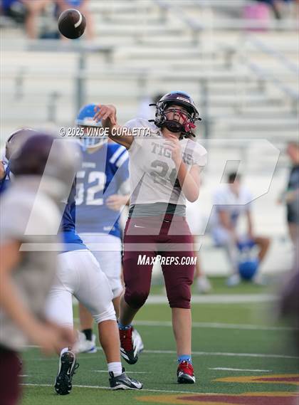 Thumbnail 1 in New Braunfels @ Dripping Springs (Scrimmage) photogallery.