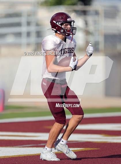 Thumbnail 3 in New Braunfels @ Dripping Springs (Scrimmage) photogallery.