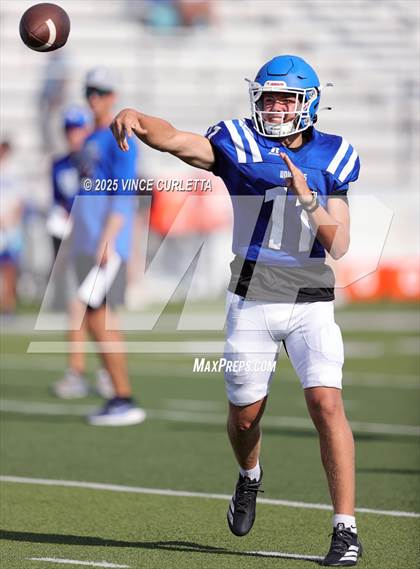 Thumbnail 1 in New Braunfels @ Dripping Springs (Scrimmage) photogallery.