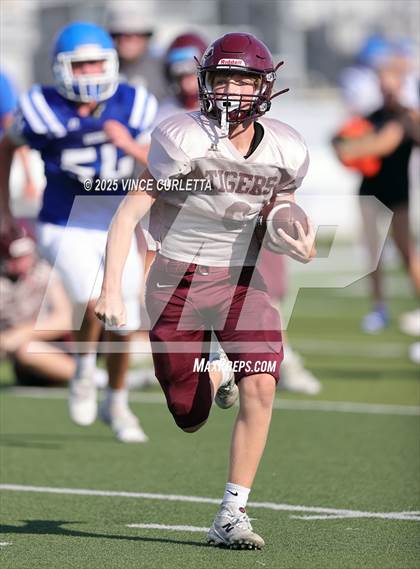 Thumbnail 2 in New Braunfels @ Dripping Springs (Scrimmage) photogallery.